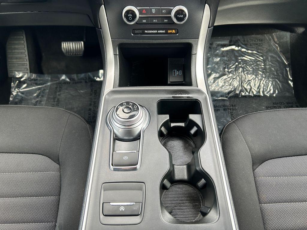 used 2024 Ford Edge car, priced at $27,590