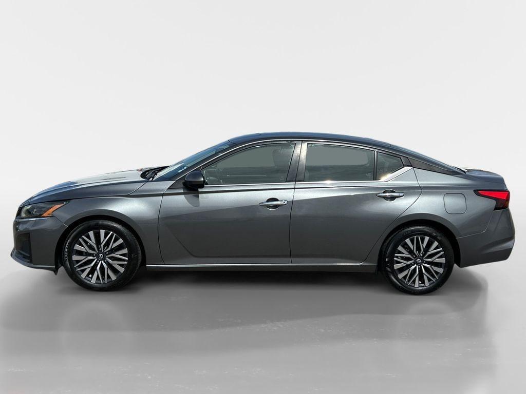 used 2023 Nissan Altima car, priced at $18,990