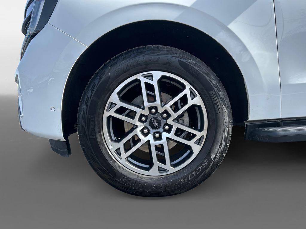 used 2025 Ford Expedition Max car, priced at $61,790