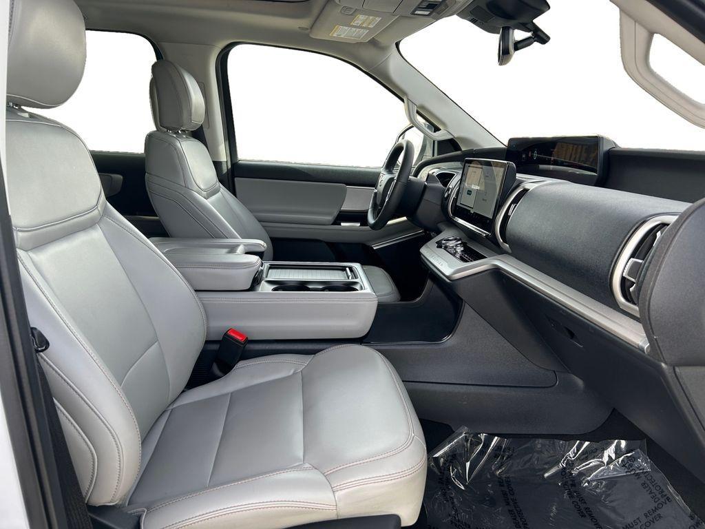 used 2025 Ford Expedition Max car, priced at $61,790