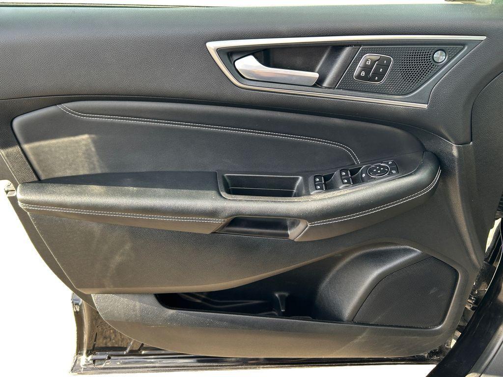 used 2024 Ford Edge car, priced at $25,490