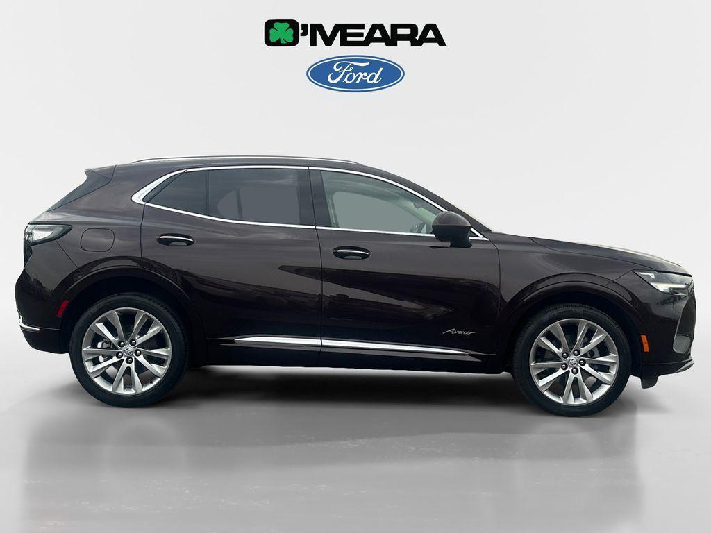 2023 Rich Garnet Metallic Buick Envision