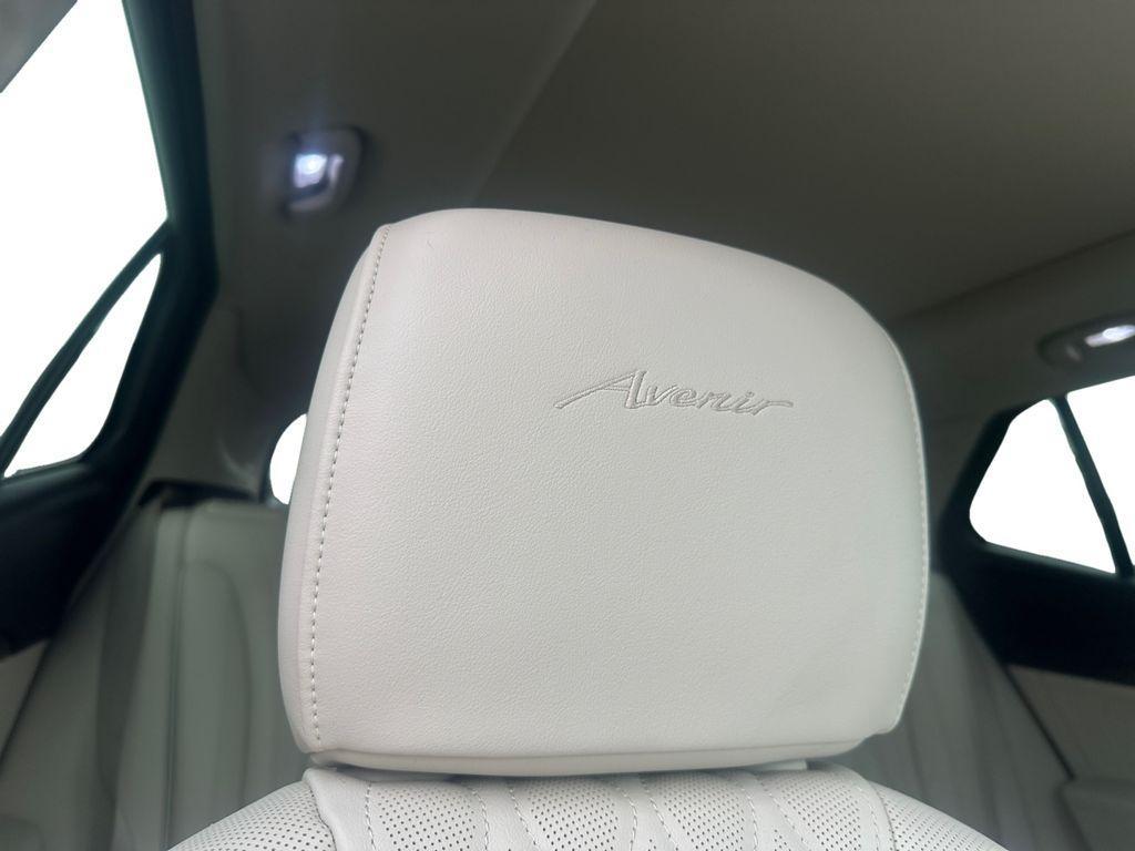 2023 Rich Garnet Metallic Buick Envision