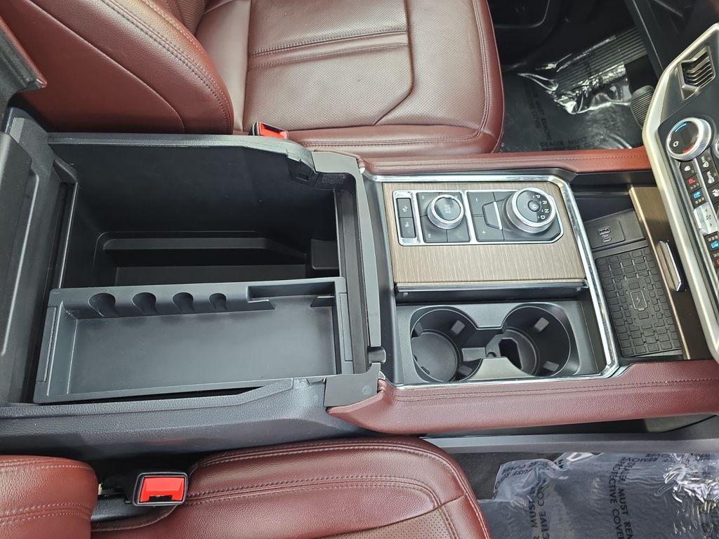 used 2024 Ford Expedition car, priced at $55,990