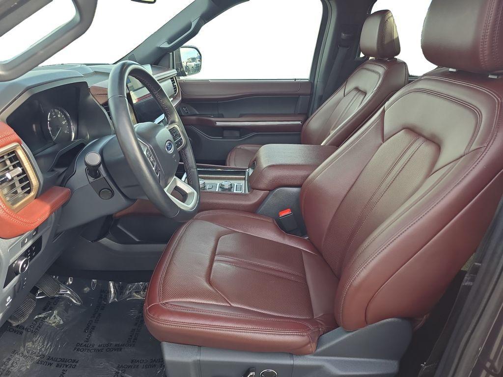 used 2024 Ford Expedition car, priced at $55,990