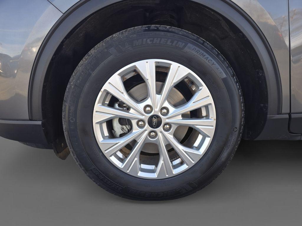 used 2024 Ford Escape car, priced at $21,490
