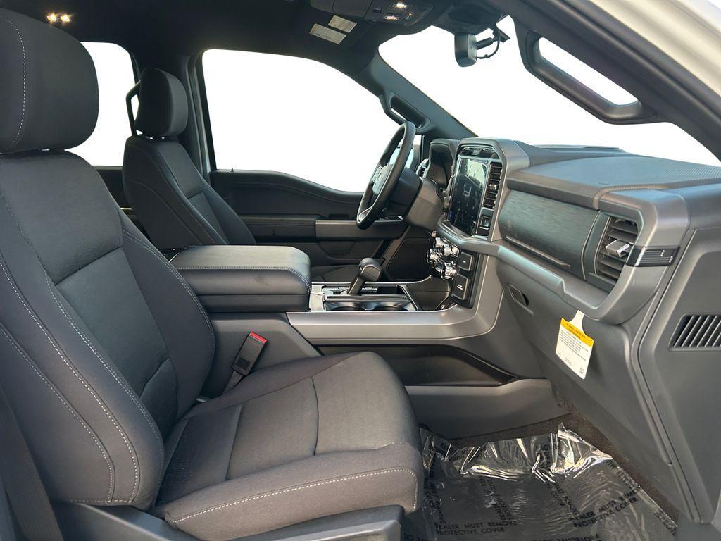 new 2025 Ford F-150 car, priced at $60,778