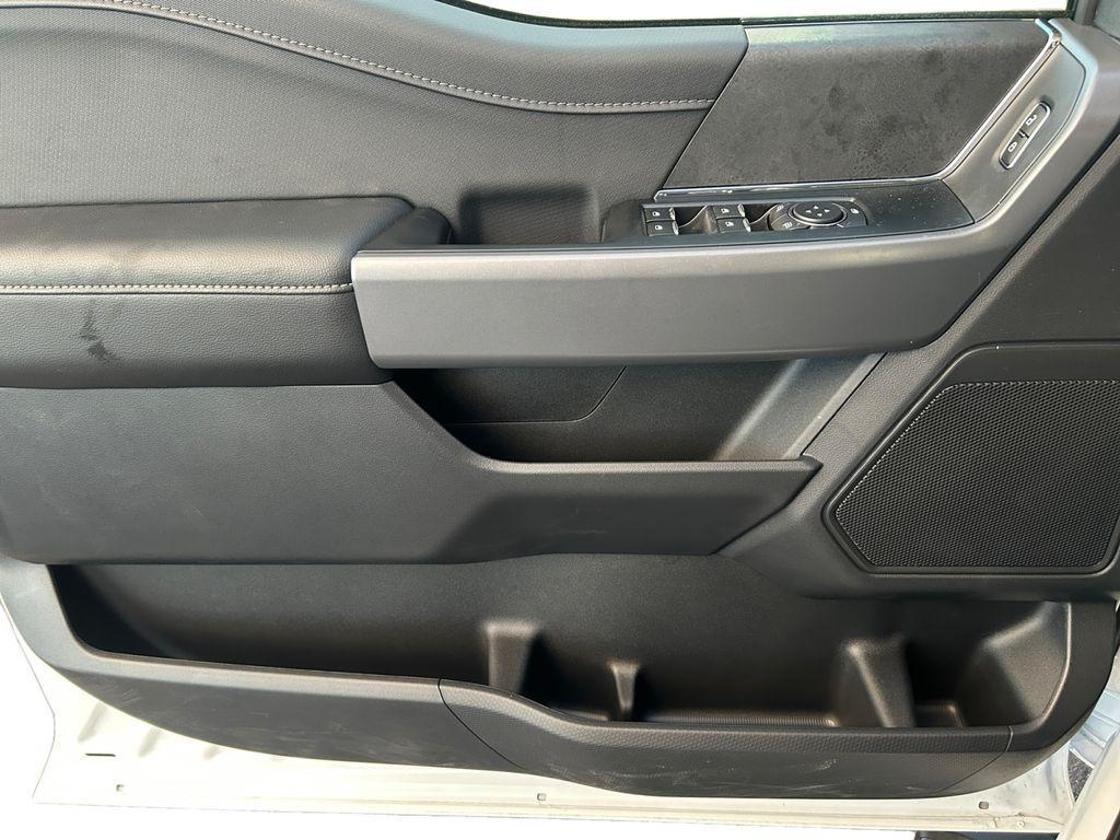 new 2025 Ford F-150 car, priced at $60,778
