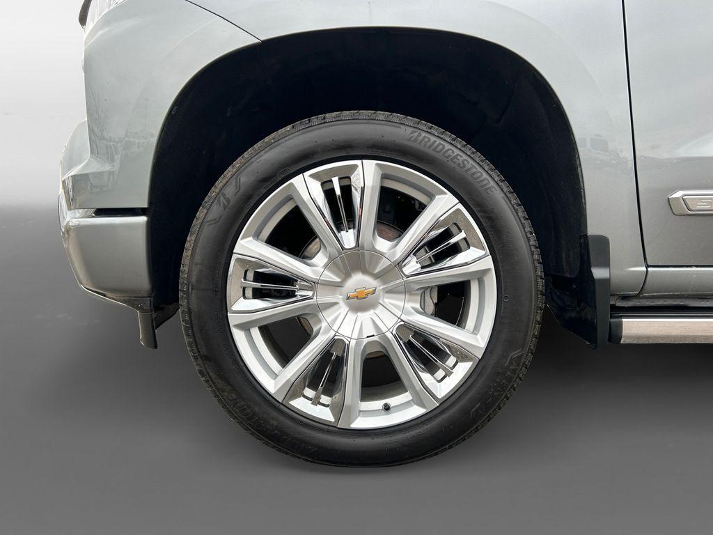 used 2025 Chevrolet Silverado 1500 car, priced at $58,990