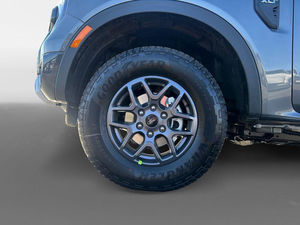 new 2025 Ford Ranger car, priced at $43,750
