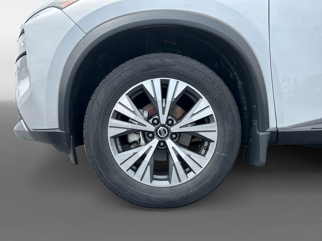 used 2021 Nissan Rogue car, priced at $19,590