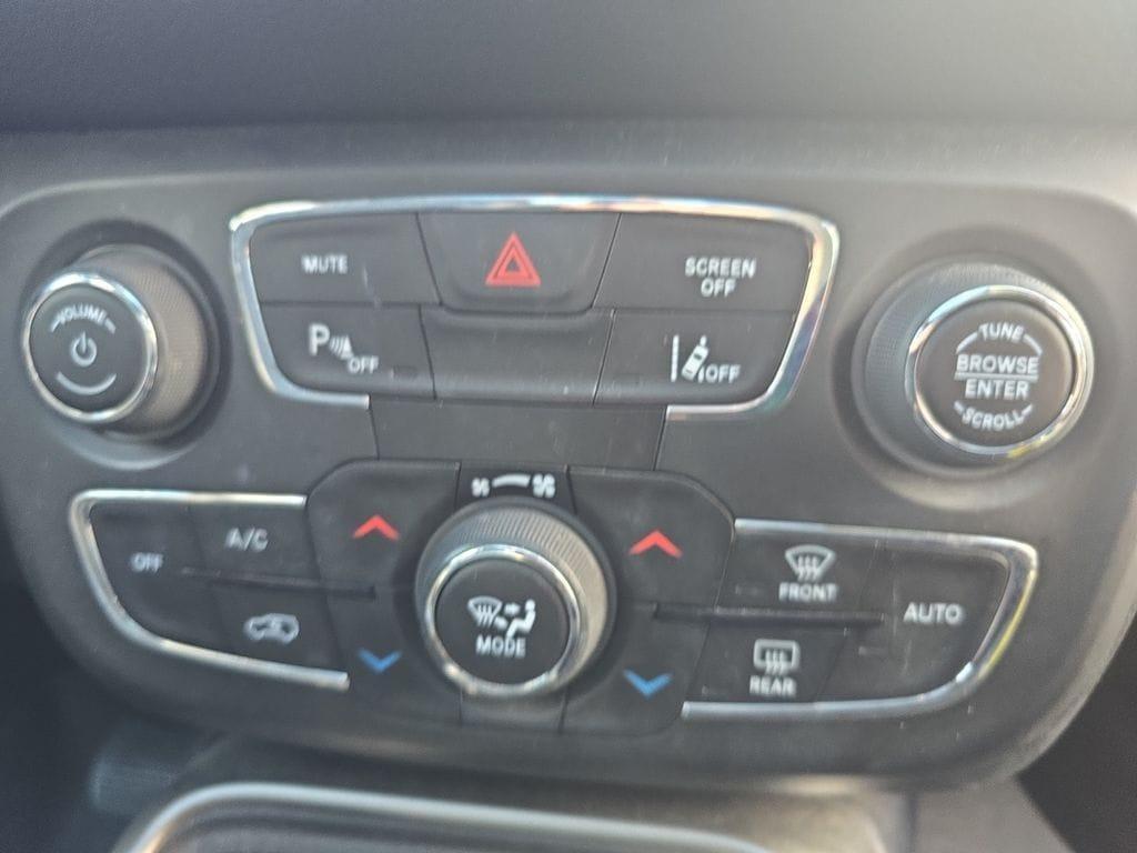 used 2020 Jeep Compass car, priced at $18,290