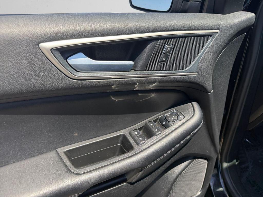 used 2024 Ford Edge car, priced at $28,995