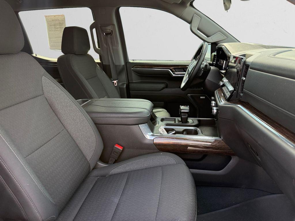 used 2024 GMC Sierra 1500 car, priced at $45,990