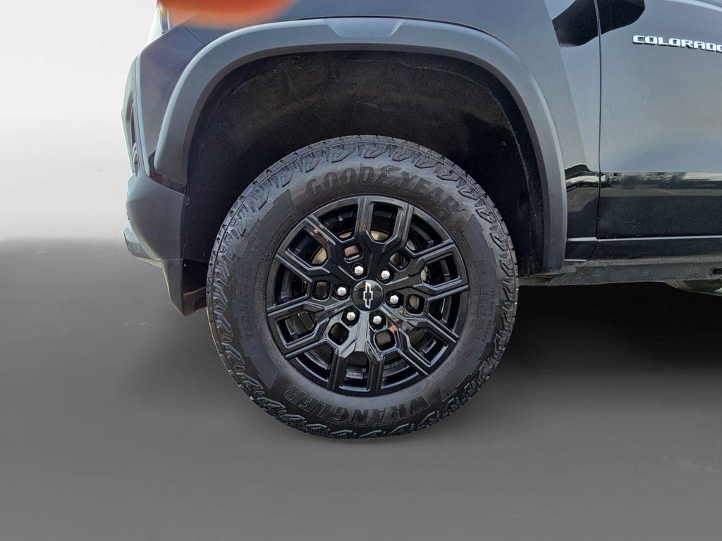 used 2024 Chevrolet Colorado car, priced at $35,990