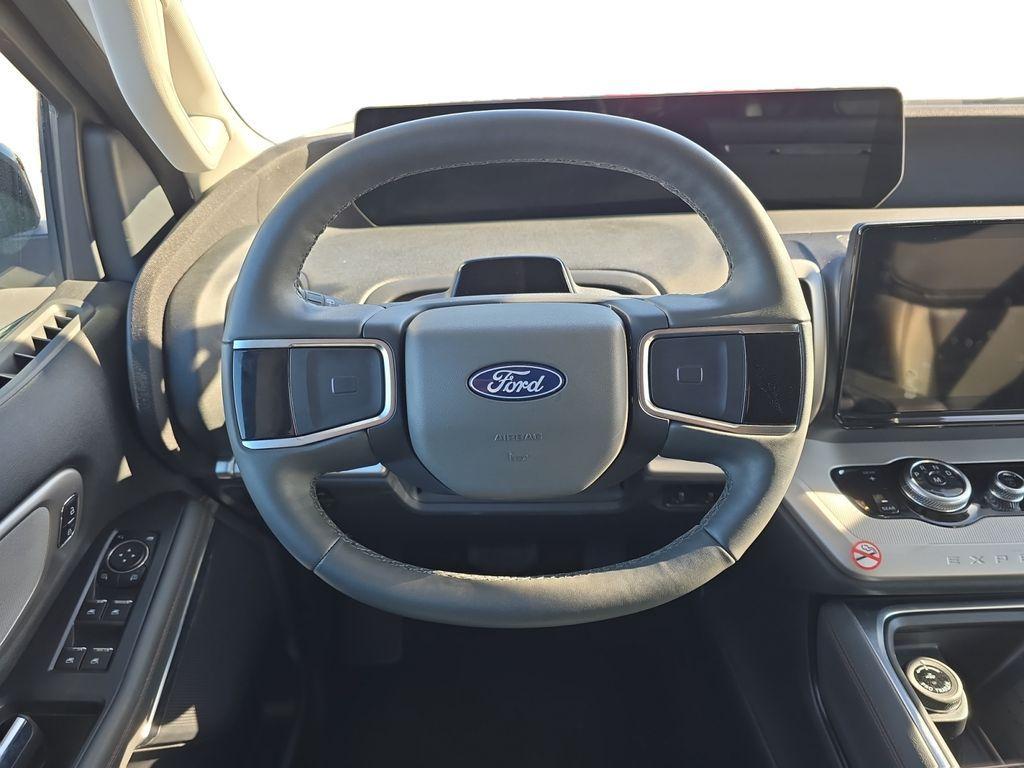 used 2025 Ford Expedition car, priced at $62,990