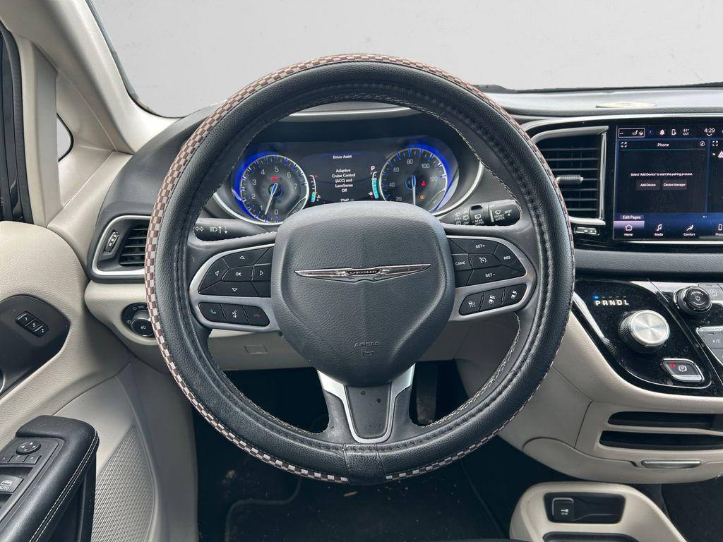used 2023 Chrysler Pacifica car, priced at $23,190