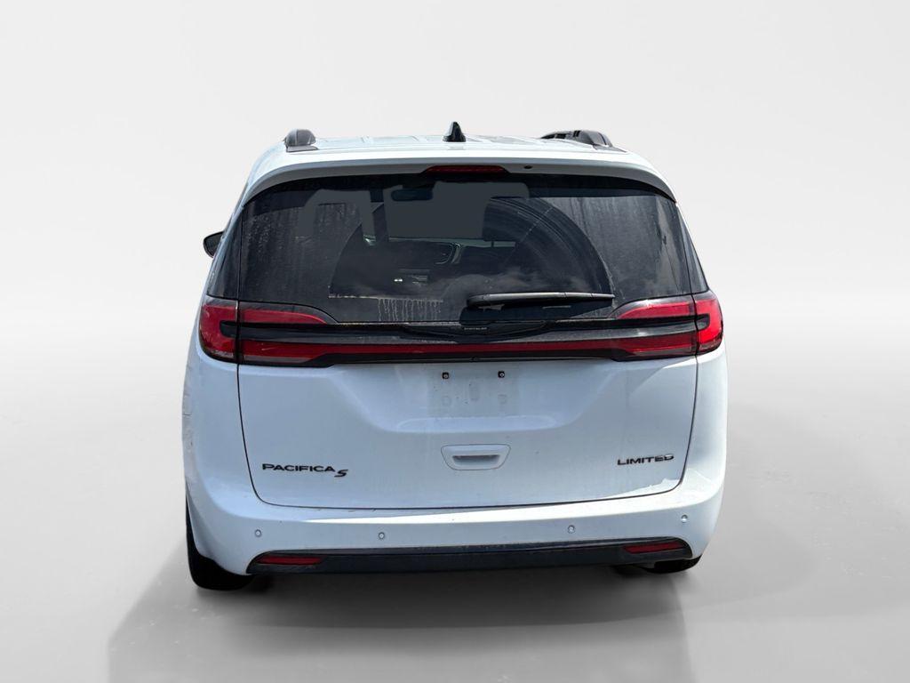 used 2025 Chrysler Pacifica car, priced at $36,490