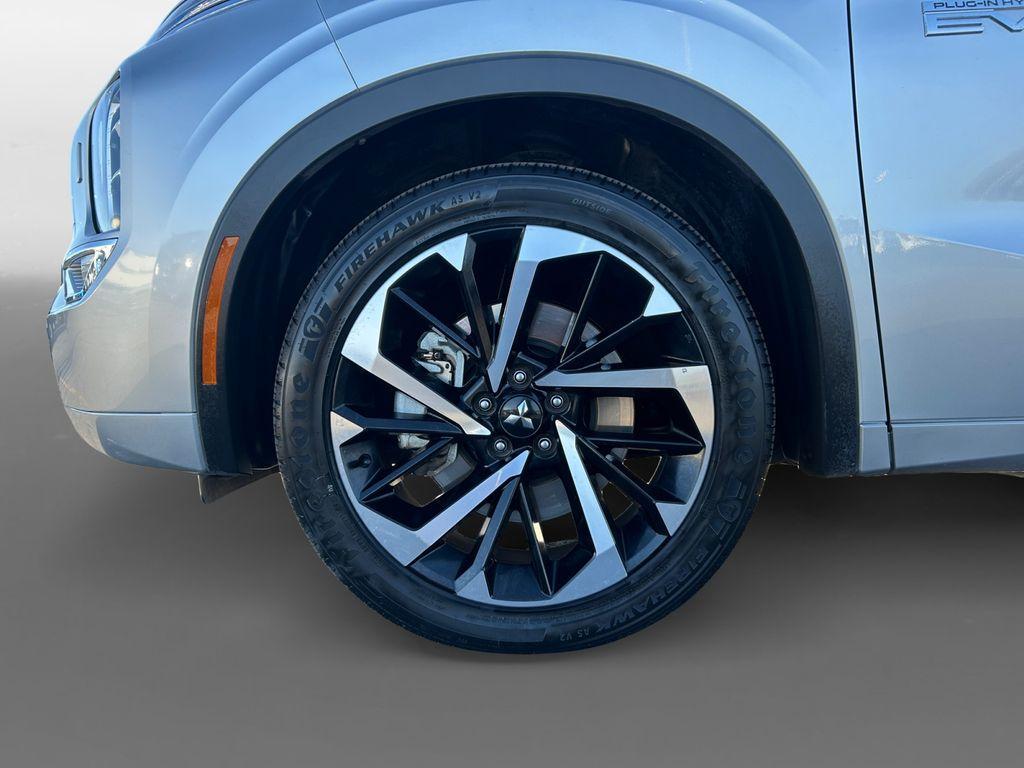 used 2024 Mitsubishi Outlander PHEV car, priced at $27,990
