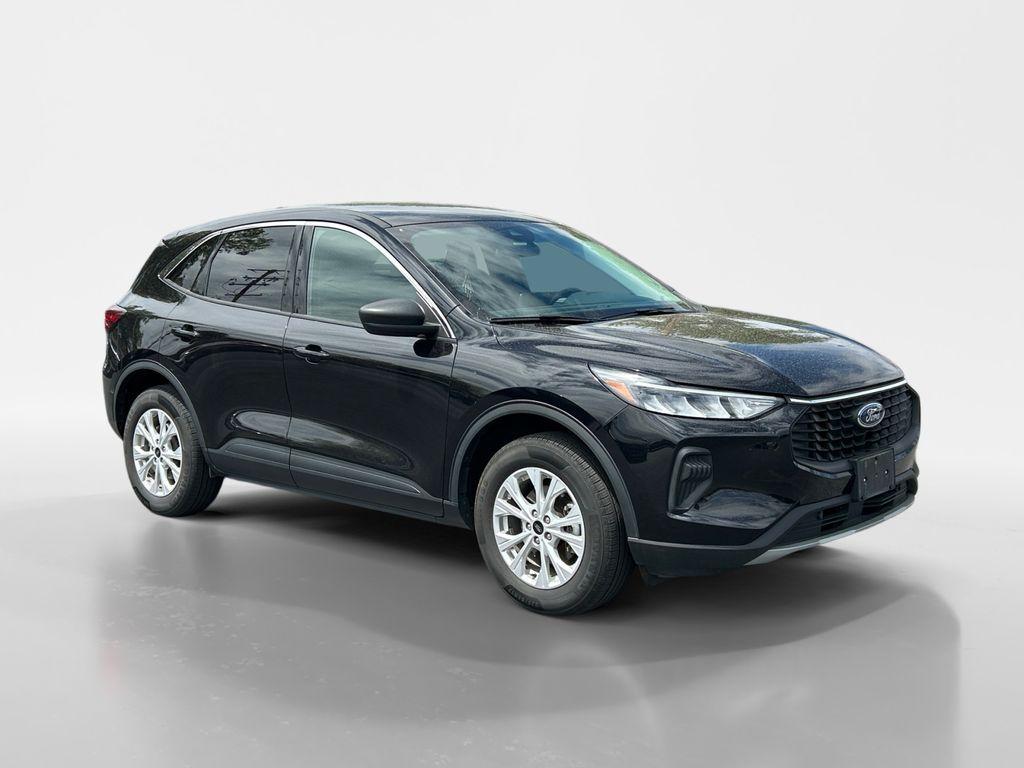 used 2024 Ford Escape car, priced at $21,620