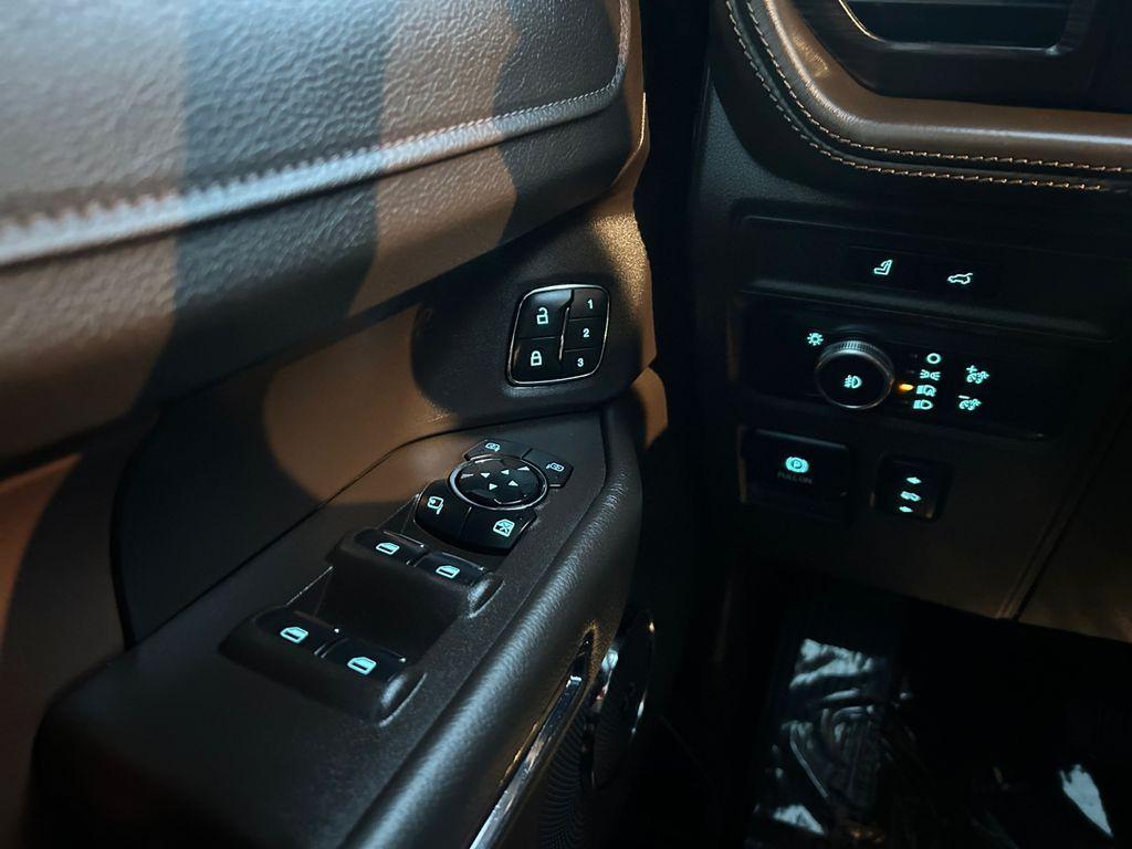 used 2022 Ford Expedition Max car, priced at $48,290