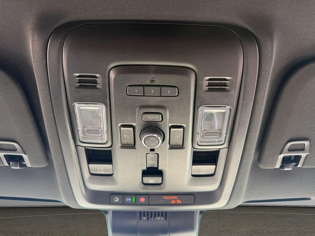 used 2024 Chevrolet Tahoe car, priced at $76,490