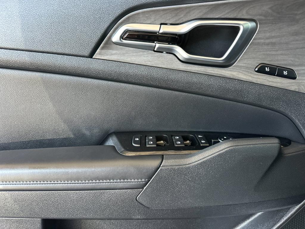 used 2023 Kia Sportage car, priced at $28,168