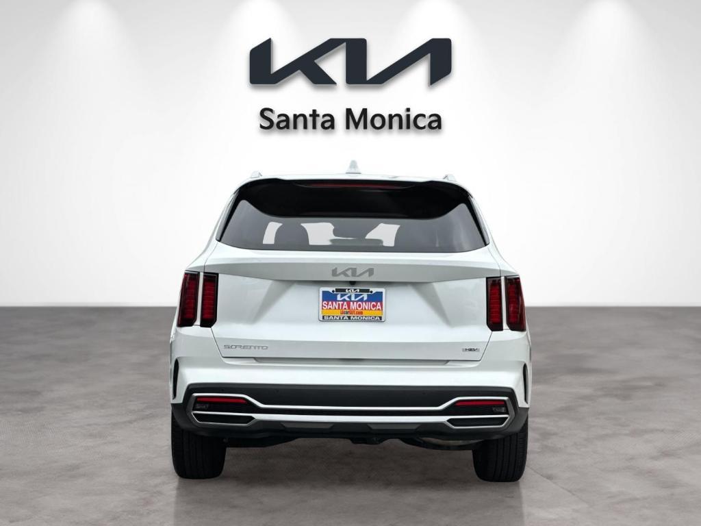 used 2023 Kia Sorento Hybrid car, priced at $28,643