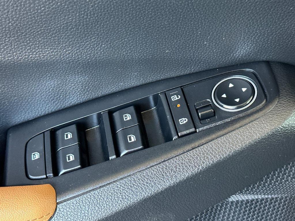 used 2024 Kia Seltos car, priced at $24,168