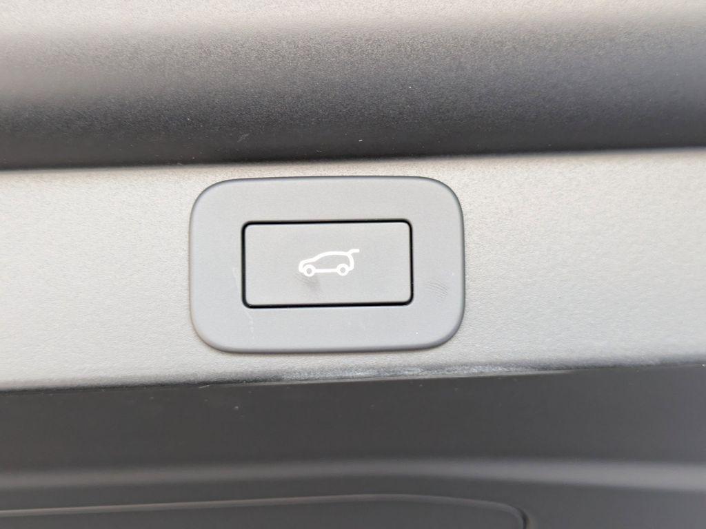 new 2026 Land Rover Range Rover car, priced at $168,005