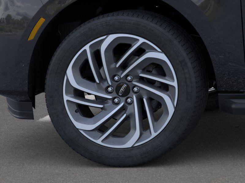 new 2026 Lincoln Navigator car, priced at $89,247