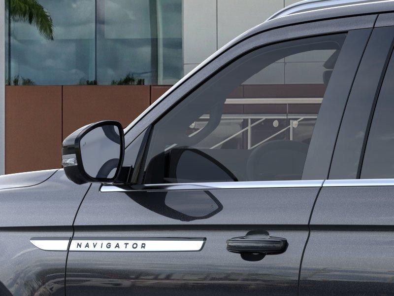 new 2026 Lincoln Navigator car, priced at $90,825