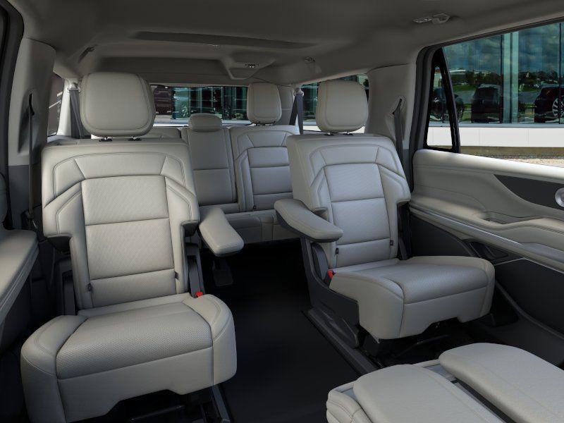 new 2026 Lincoln Navigator car, priced at $89,247