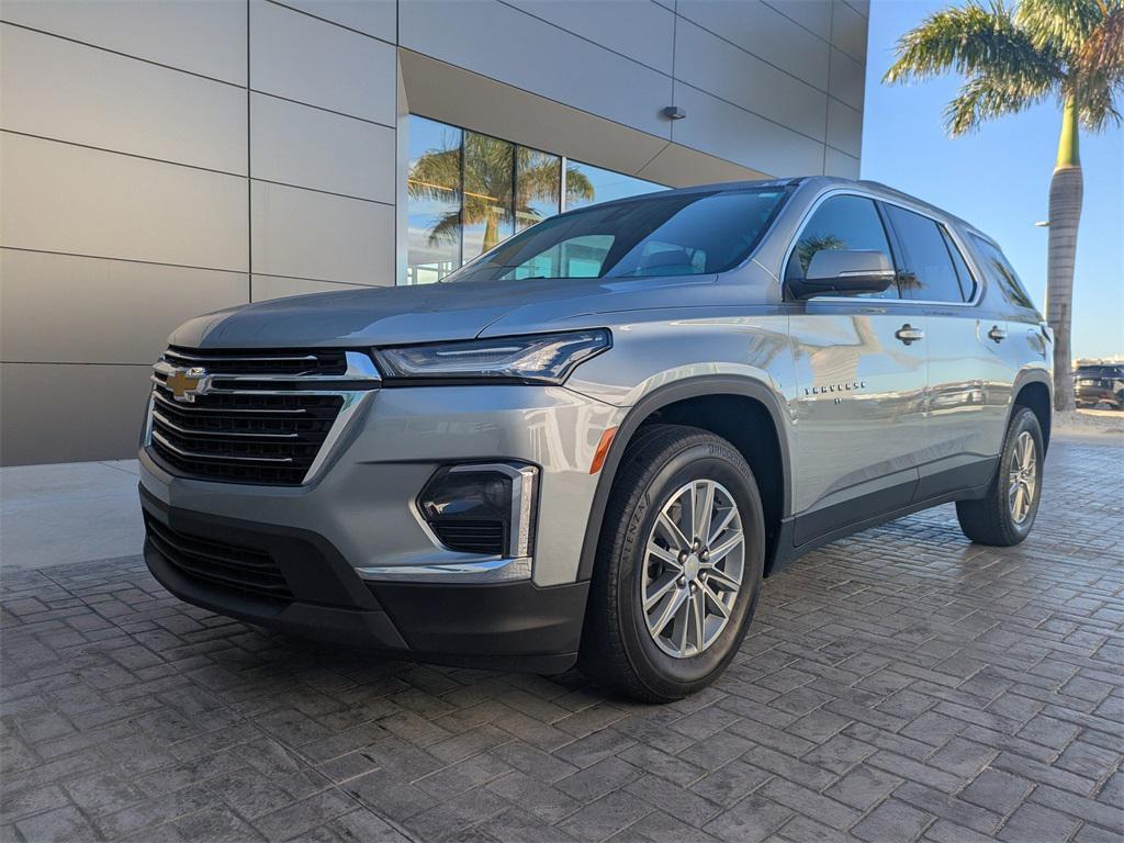 used 2023 Chevrolet Traverse car, priced at $26,999