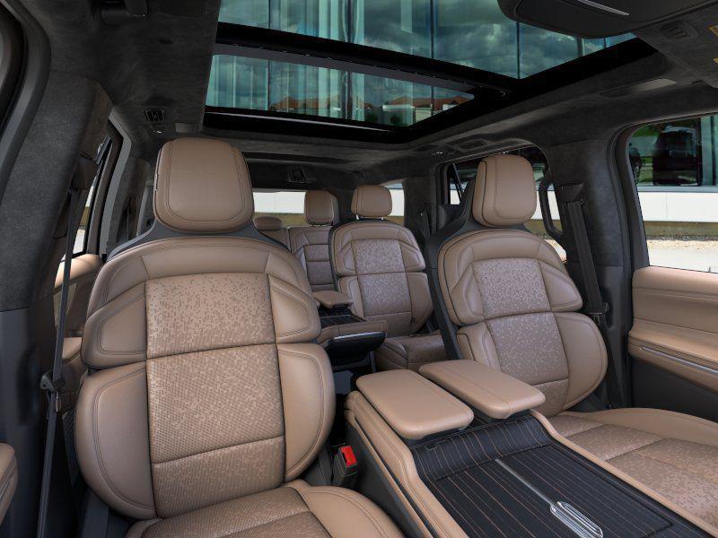 new 2026 Lincoln Navigator car, priced at $114,137