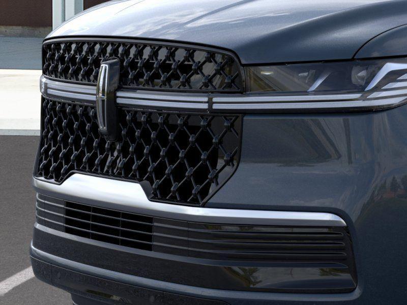 new 2026 Lincoln Navigator car, priced at $97,417