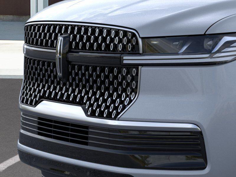 new 2026 Lincoln Navigator car, priced at $94,302