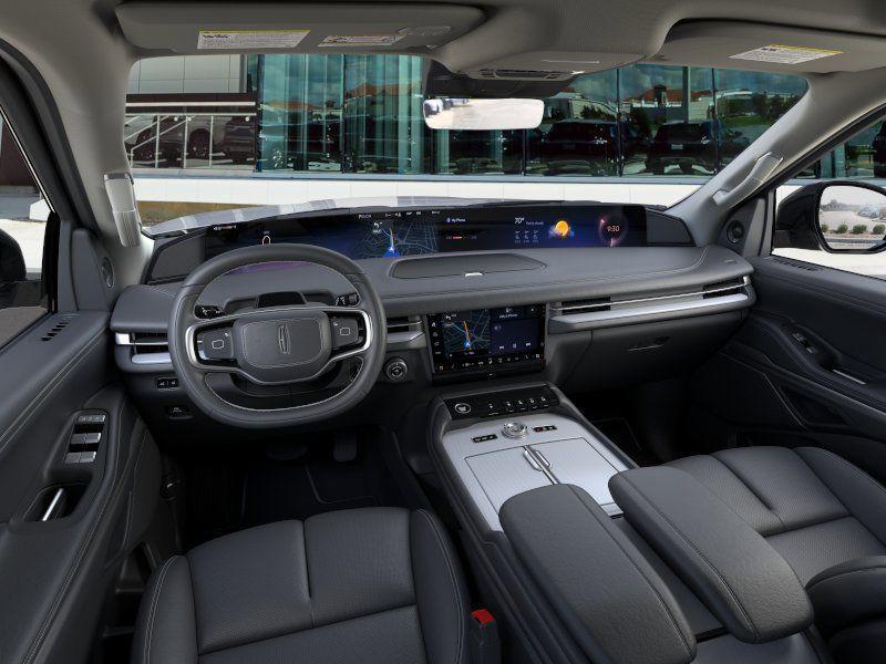 new 2026 Lincoln Navigator car, priced at $94,302