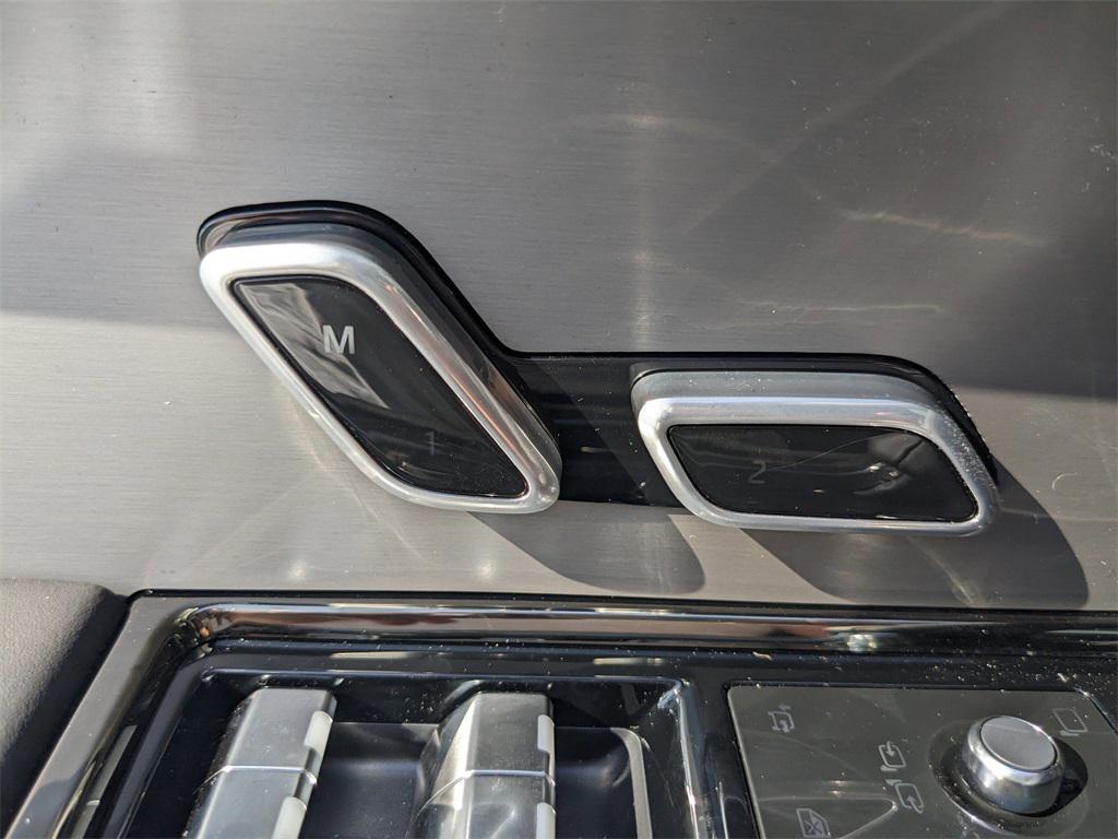 new 2025 Land Rover Range Rover Sport car, priced at $107,605