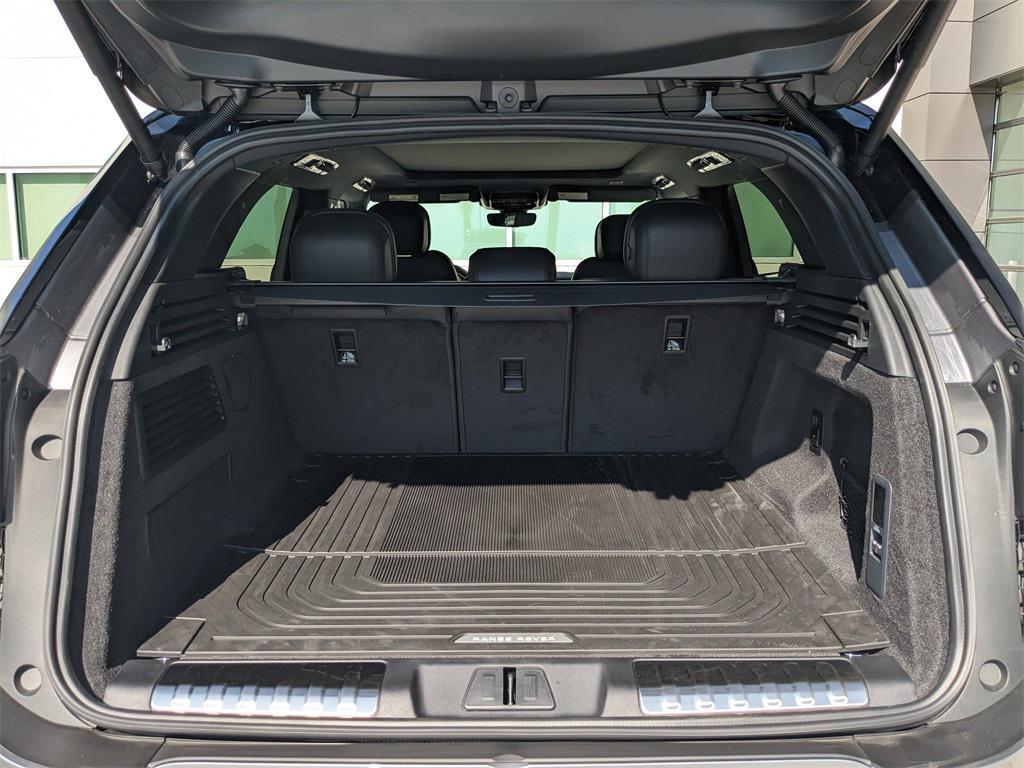 new 2025 Land Rover Range Rover Sport car, priced at $107,605