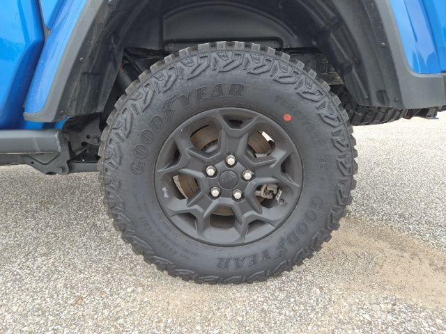 used 2023 Jeep Gladiator car, priced at $33,493