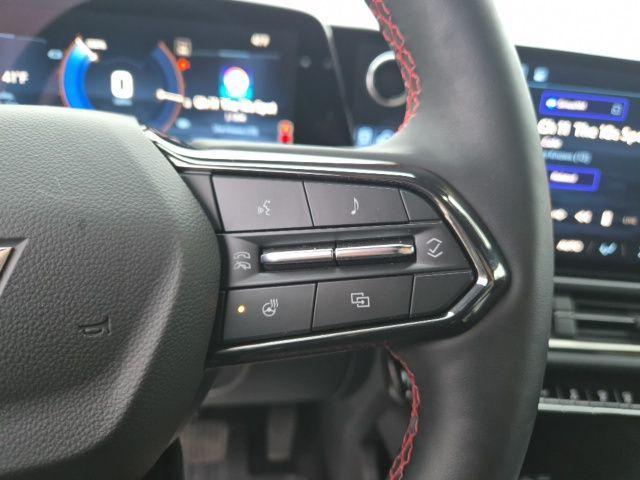 used 2025 Chevrolet Equinox EV car, priced at $26,999