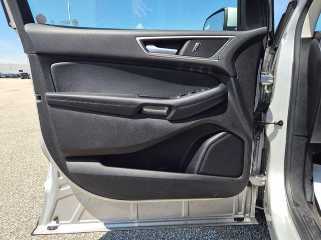 used 2018 Ford Edge car, priced at $15,000
