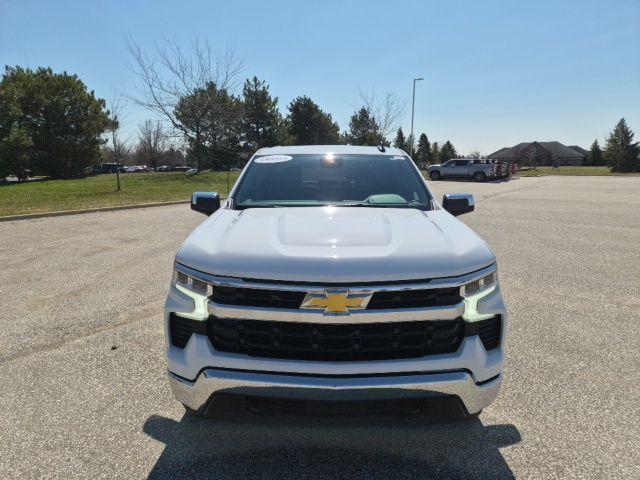 used 2025 Chevrolet Silverado 1500 car, priced at $40,732
