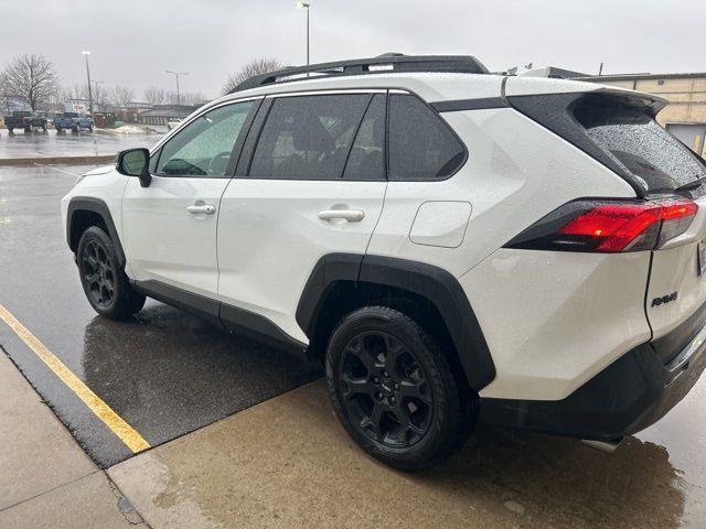 used 2020 Toyota RAV4 car, priced at $27,995