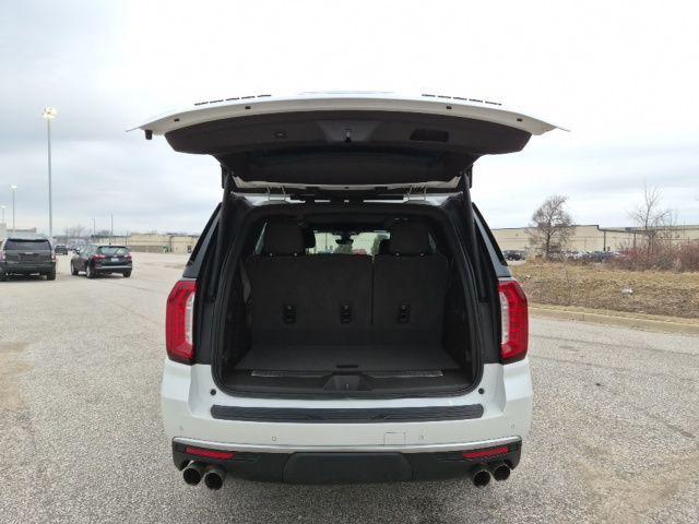 used 2022 GMC Yukon car, priced at $43,999