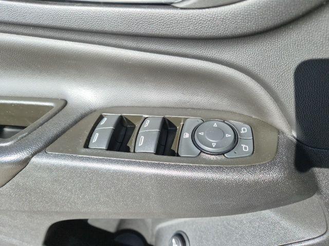 used 2023 Chevrolet Equinox car, priced at $22,761