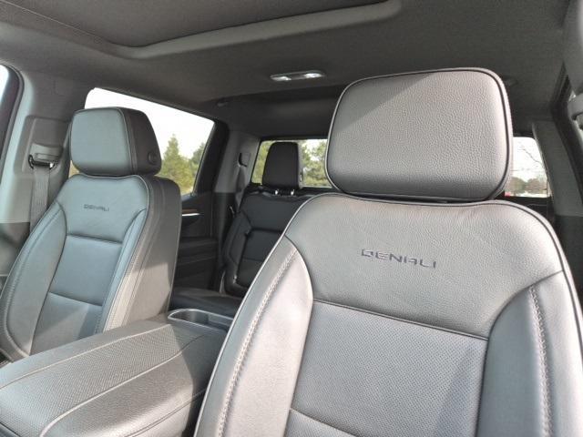 used 2023 GMC Sierra 1500 car, priced at $53,211