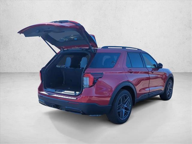 new 2025 Ford Explorer car, priced at $48,660