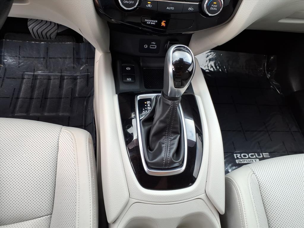 used 2022 Nissan Rogue Sport car, priced at $25,995